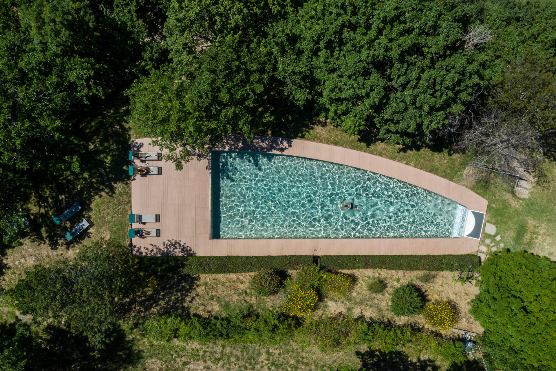 Foto zenitale piscina