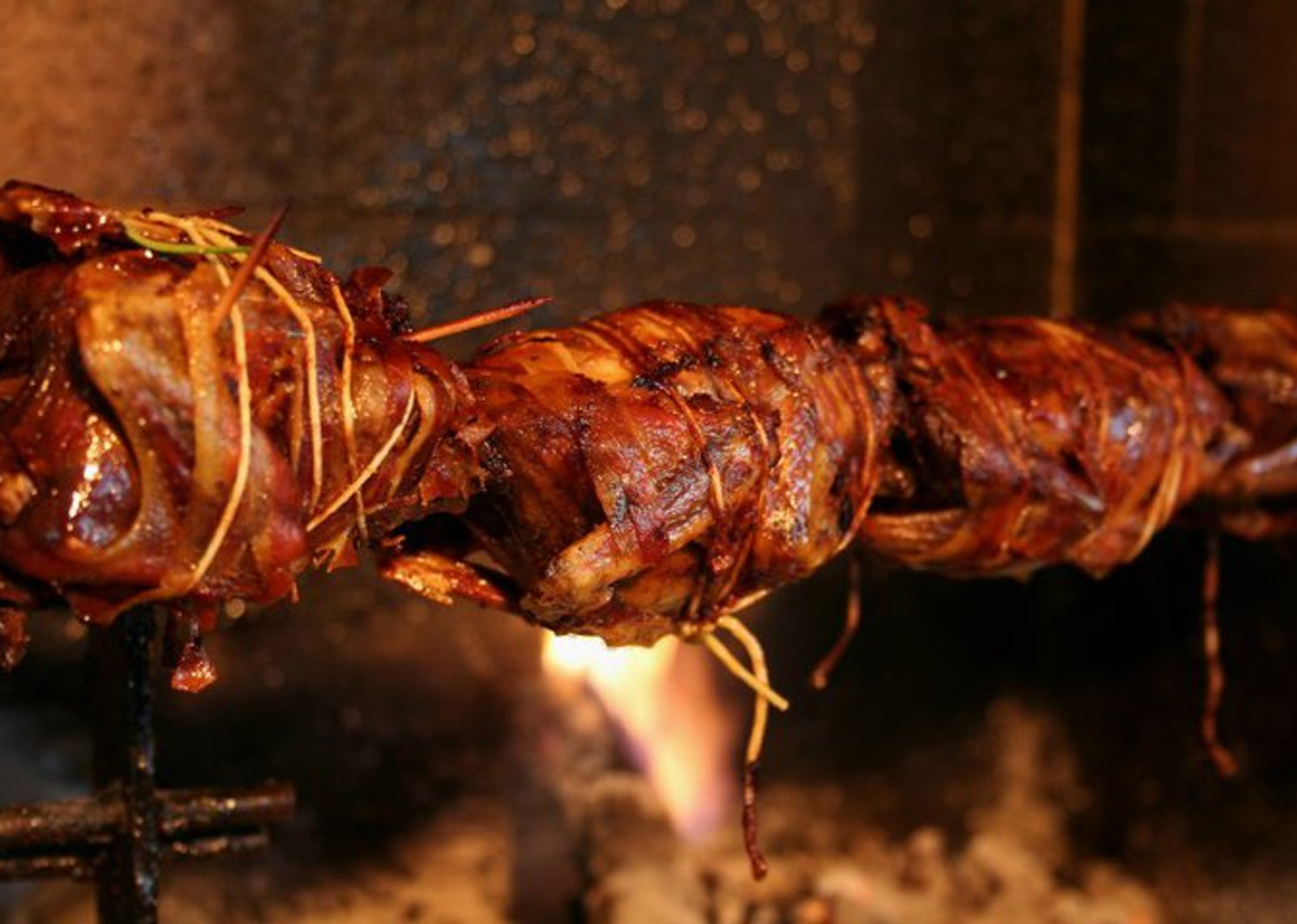 The photo shows Dina’s stuffed roasted pigeon